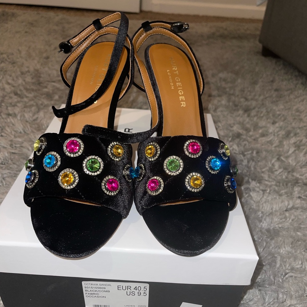 Kurt Geiger Octavia sandals